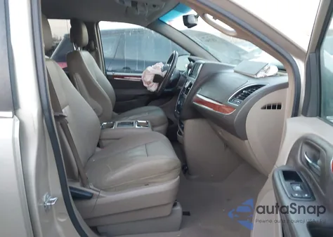 2015 Chrysler Town & Country Touring из США, поврежденный, VIN 2C4RC1BG9FR698055